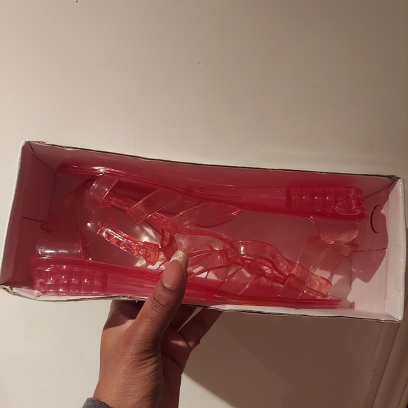 Pink jelly gladiator sandals - Picture 3 of 12